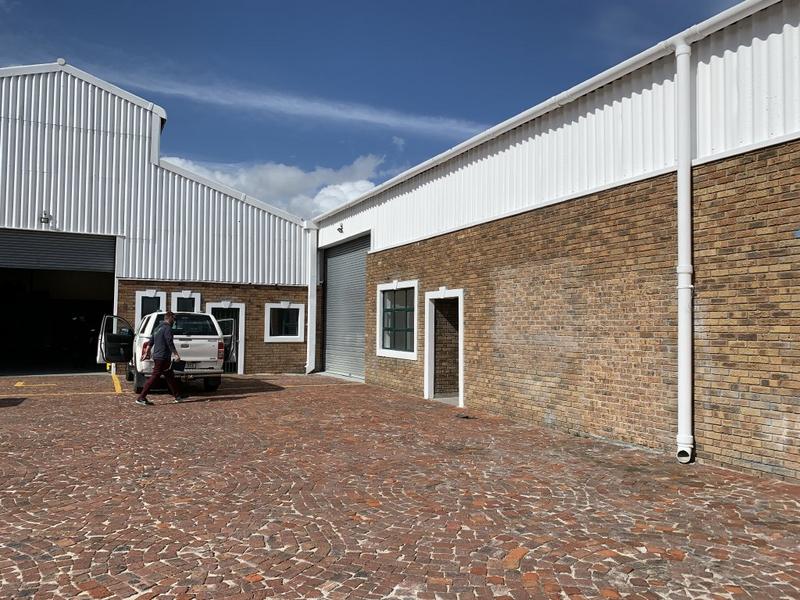 To Let commercial Property for Rent in Montague Gardens Western Cape